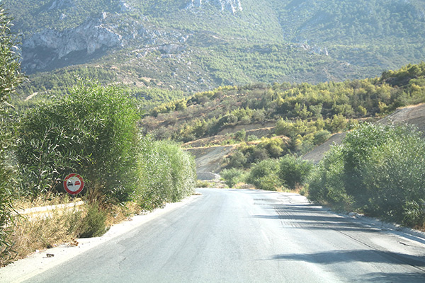 DEĞİRMENLİK – KYRENIA ROAD CLOSED